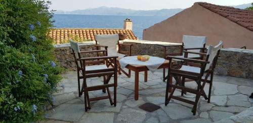 Monemvasia House | Athina Guesthouse
