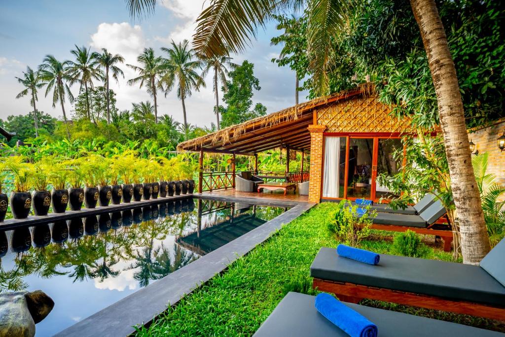 Siem Reap Resort | Authentic Khmer Village Resort