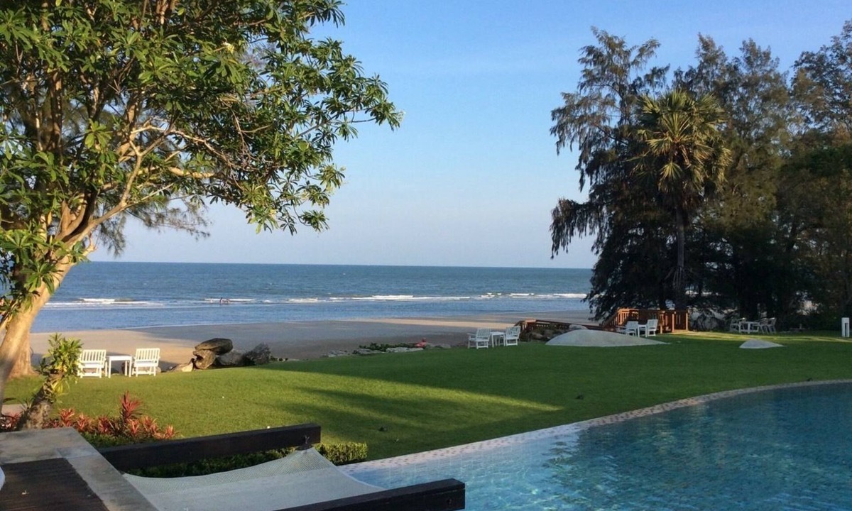 Khao Tao Apartment | Away Baan Nub Kluen Beachfront at HuaHin