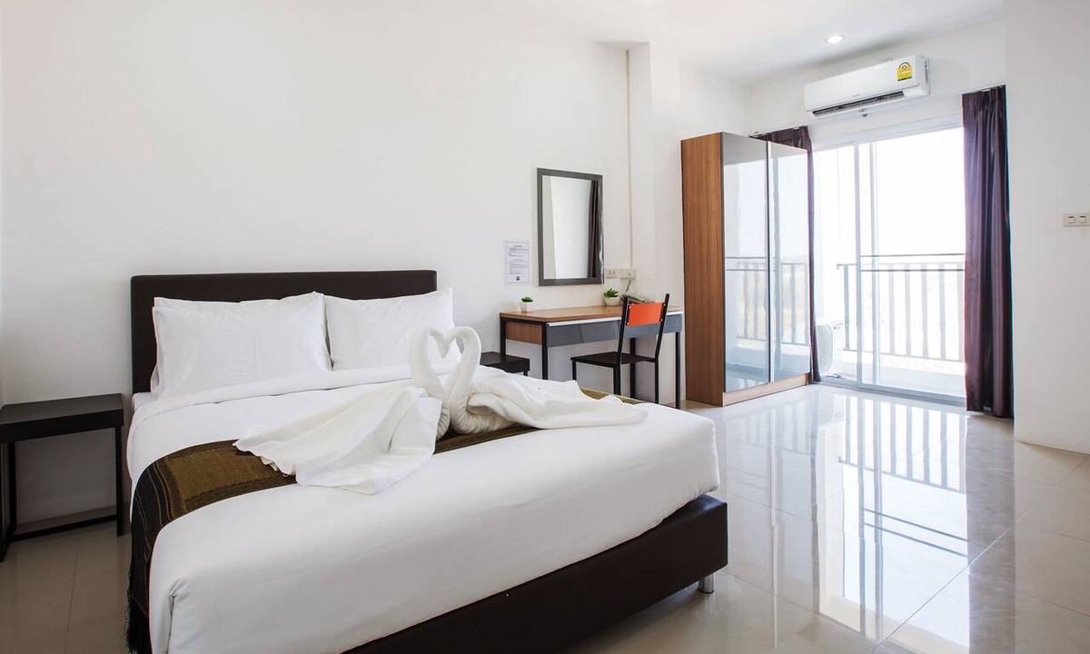 Nakhon Ratchasima Hotel | B2 Korat Boutique & Budget Hotel