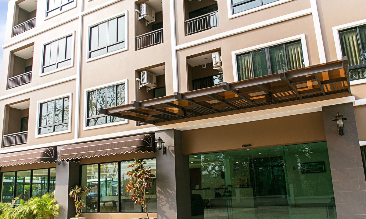 Si Racha Hotel | B2 Sriracha Premier Hotel