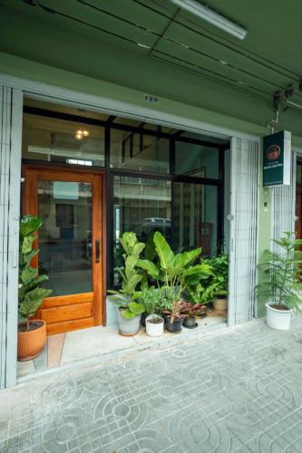 Samran Rat Hostel | Baan Batra Heritage Suite