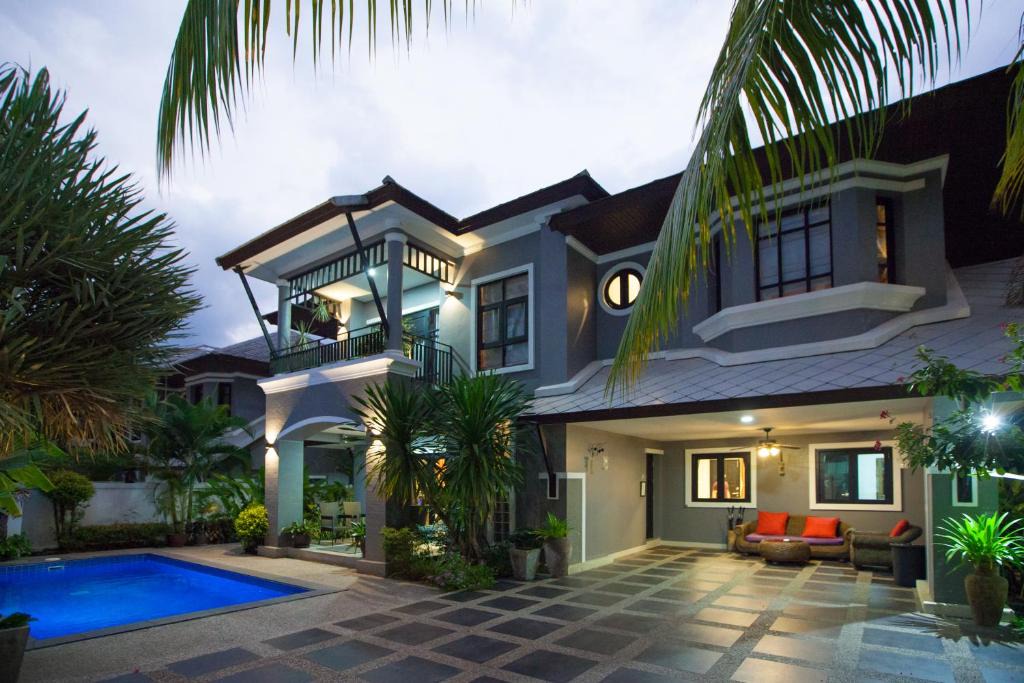 Krabi Villa | Baan Santhiya Private Pool Villas - Hotel style service with Free Tuk Tuk