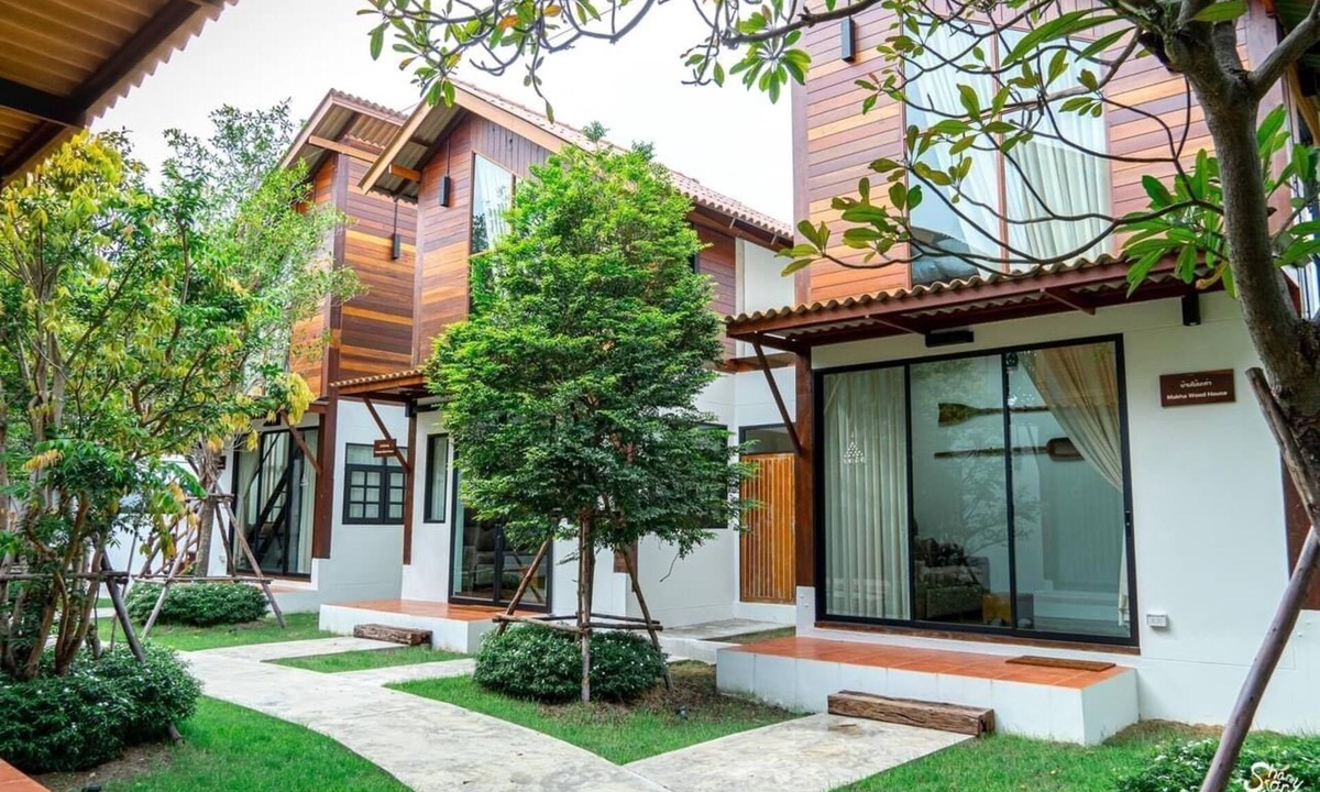 Bang Kobua Hotel | Baanrongmai Canal Front Homestay
