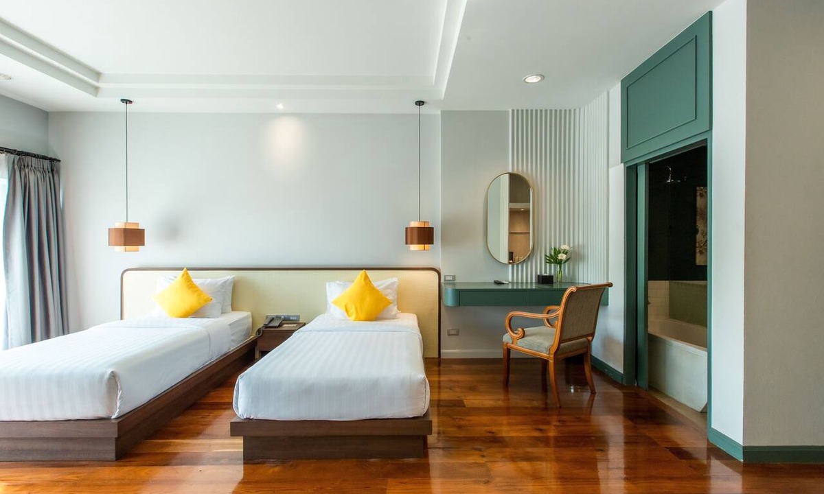 Ban Bang Saen Hotel | Bangsaen Heritage Hotel