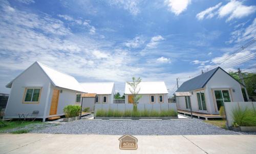 Tha Talat House | Barn Sampran Resort บ้านสามพรานรีสอร์ท