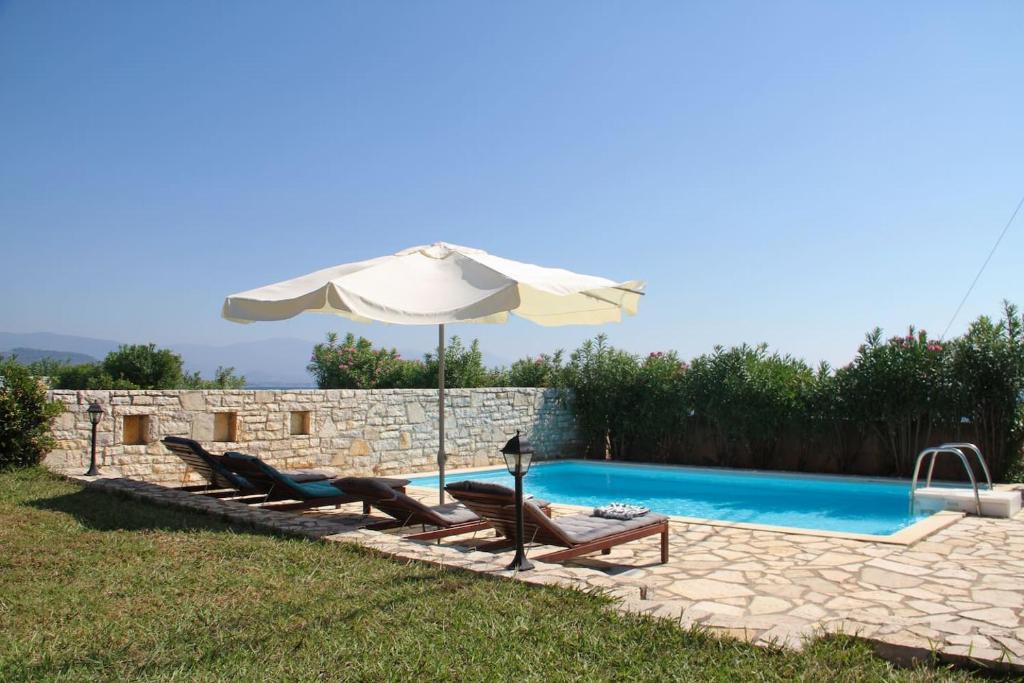 Platanitis Villa | Beach Front Villa with Private Pool IV
