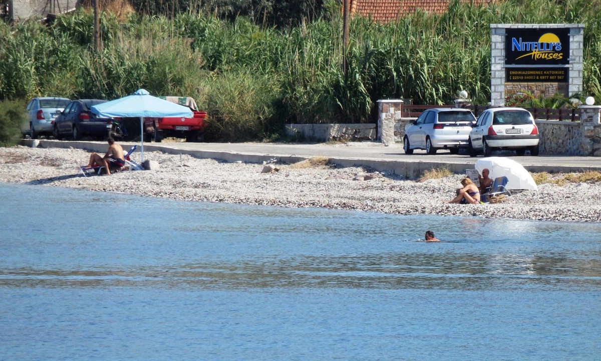 Skala Neon Kidonion Apartment | Beachfront one bedroom apartment