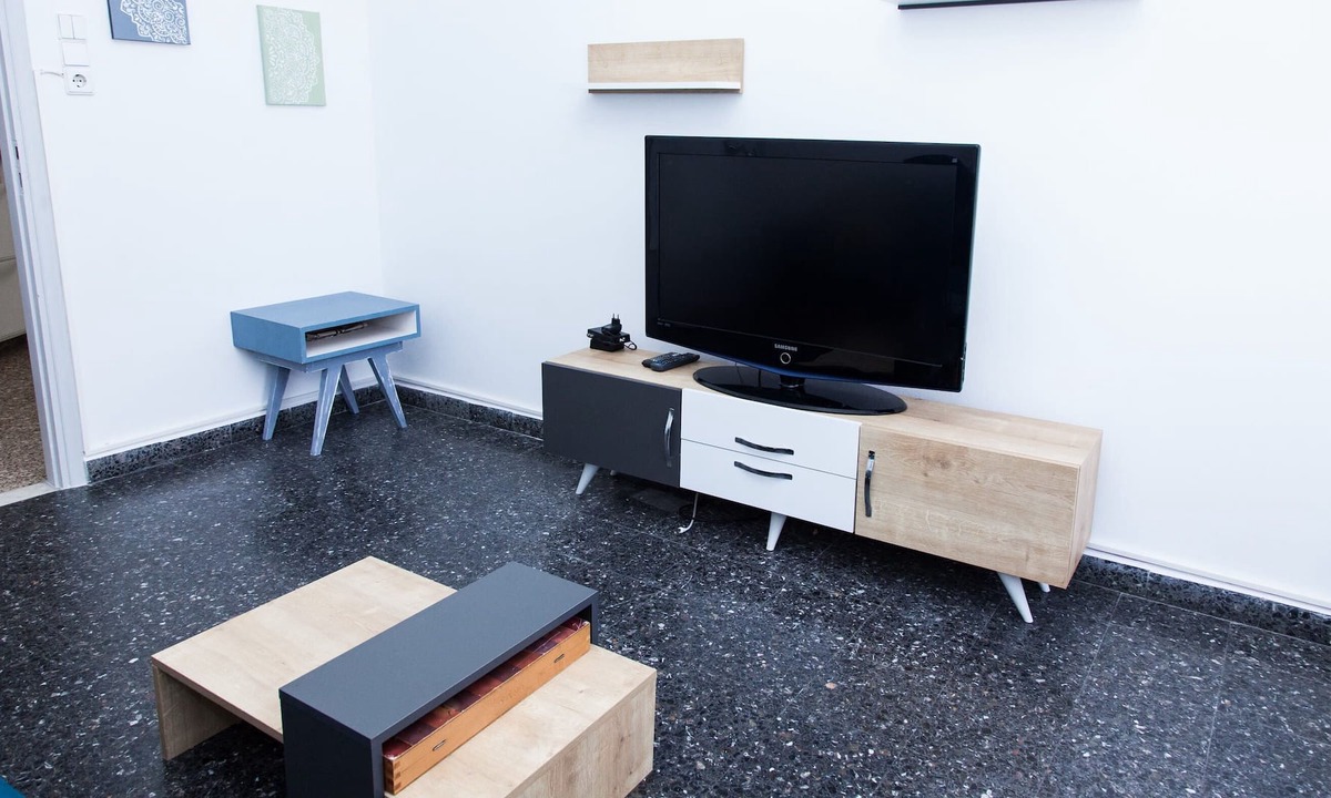 Keratsinion Apartment | Beautiful Apartment in Piraeus