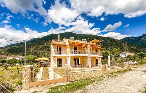 Skaloma Apartment | Beautiful Apartment In Nafpaktos