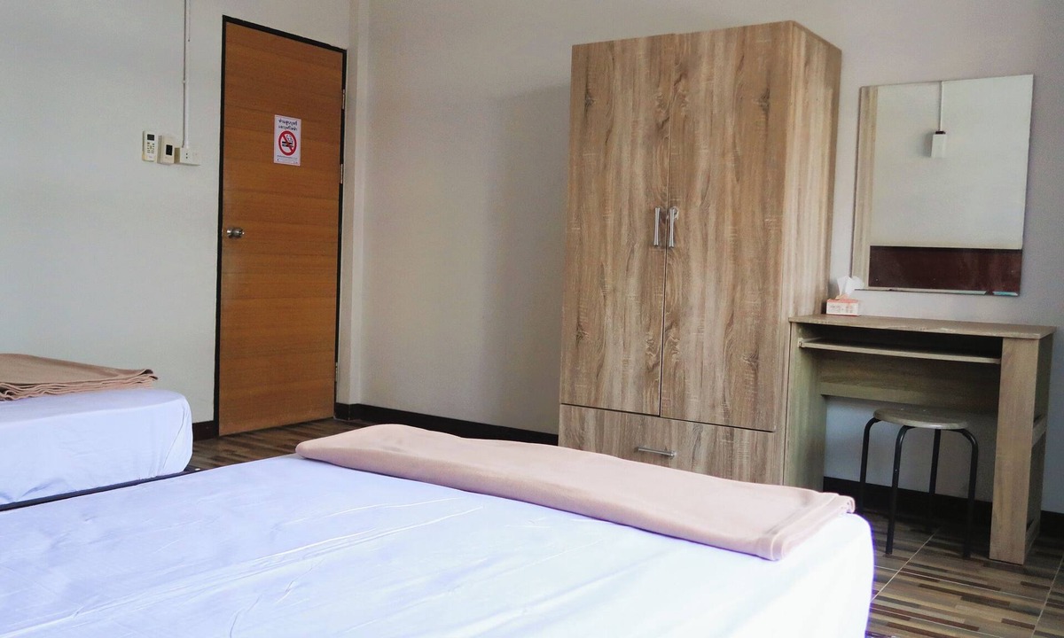 Downtown Krabi Hostel | Bed Station Hostel Krabi