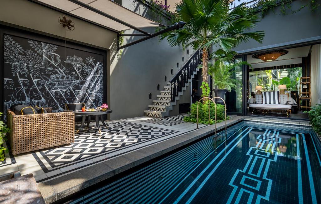 Downtown Siem Reap Resort | Bensley Collection Pool Villas - Shinta Mani Angkor