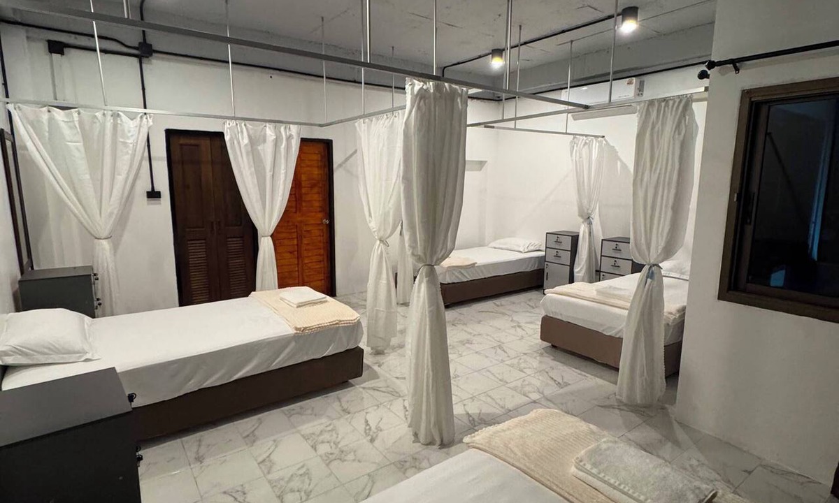 Ban Lo Long Hostel | Blend Hostel