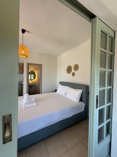 Achillion Magnisia Apartment | BLOOM Studios