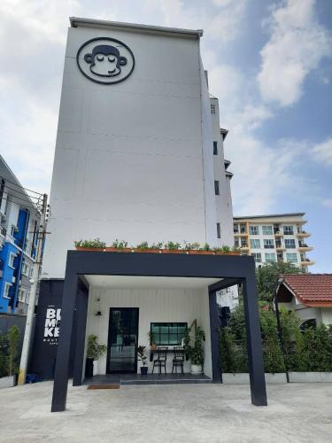 Saen Suk Hotel | Blu Monkey Boutique Bangsaen