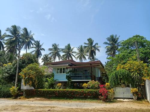 Thong Chai House | Boons Bungalow Ban Krut