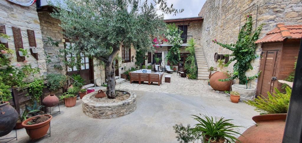 Pano Lefkara Villa | Bougainvillea House Lefkara