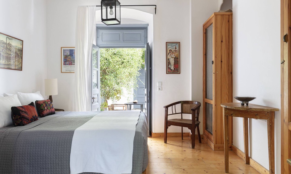 idhra Hotel | Bratsera Hotel Hydra