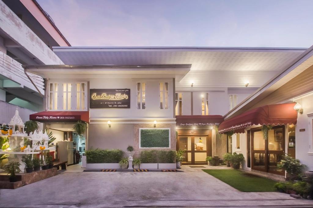 Bang Phlat Hotel | Cana Boutique Hotel