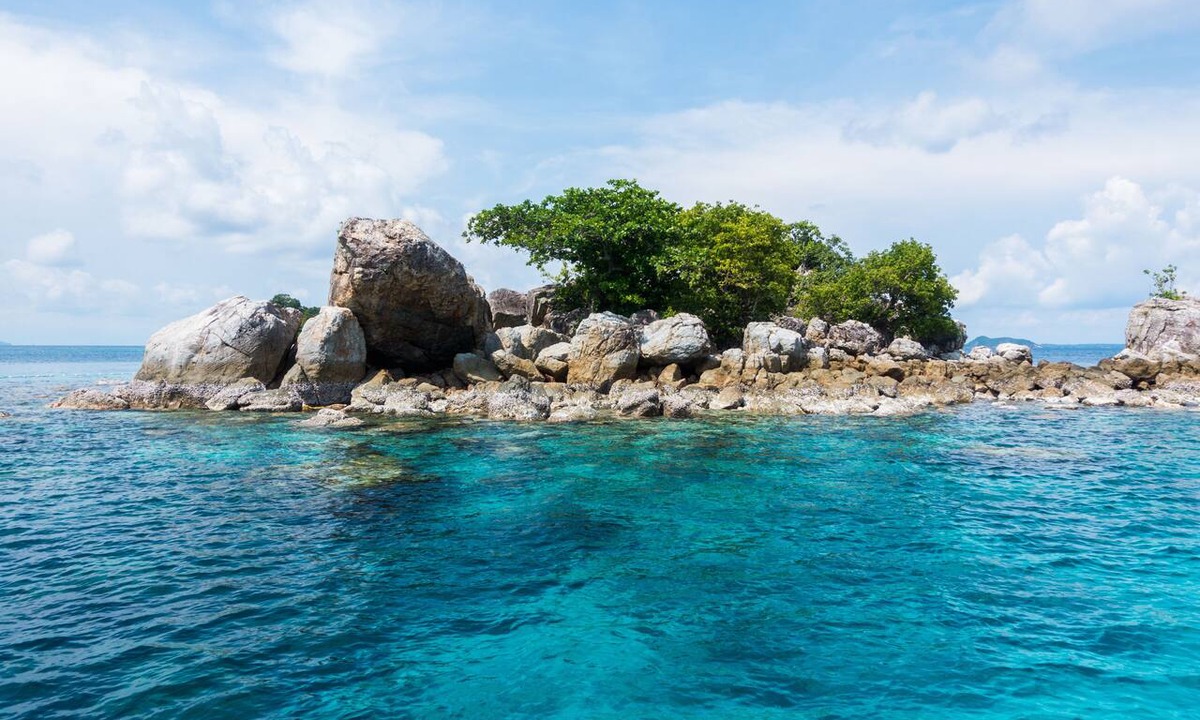 Ko Kood Hotel | Captain Hook Resort