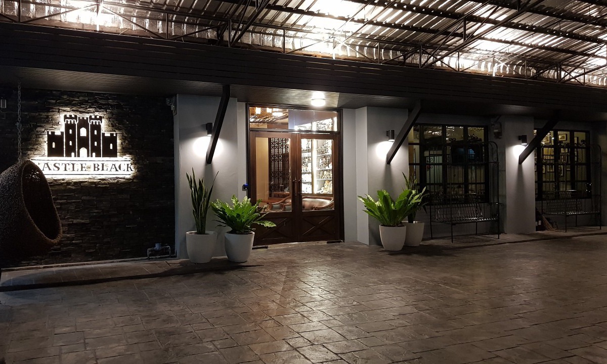 Ratchathewi Hotel | Castle Black Bangkok