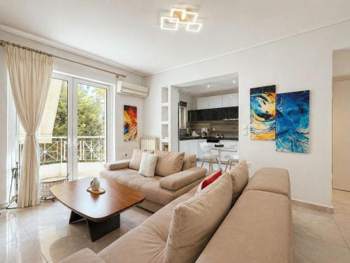 Chalandri Villa | Chalandri Spacious 4BR 3-Level Maisonette by ΜΡS