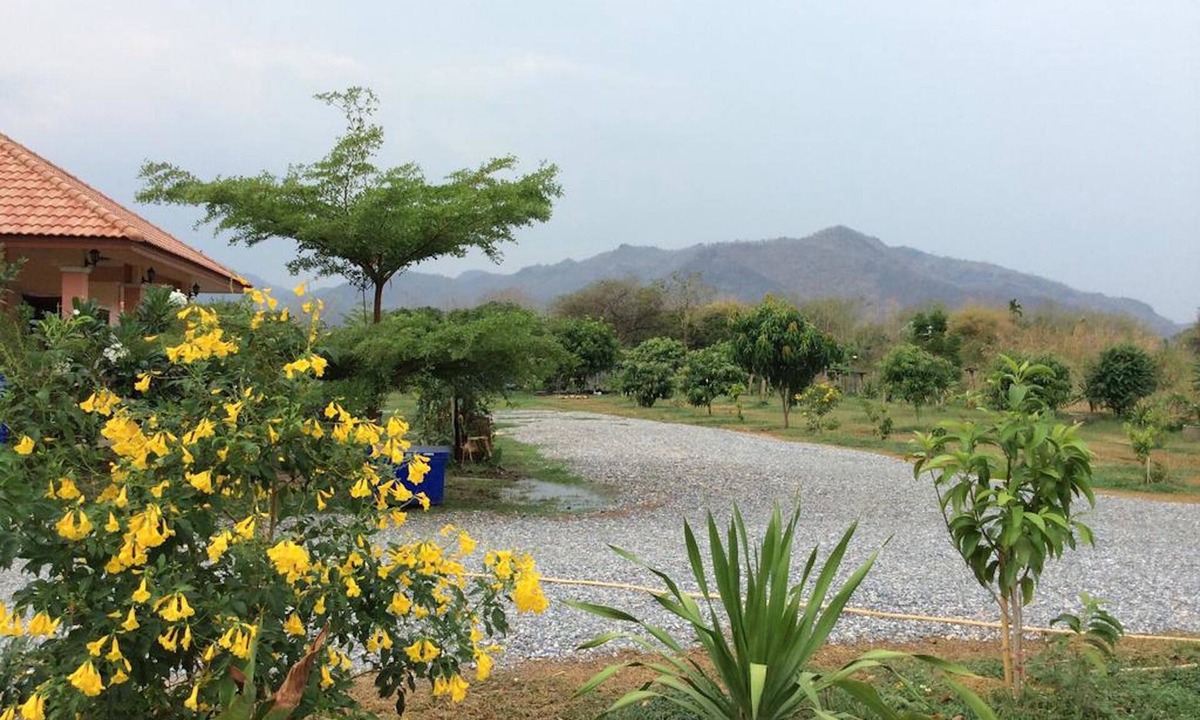 Kanchanaburi House | Chaleena Homestay