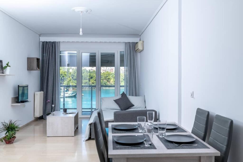 Chalcis Apartment | Chalkis Old Bridge (Evripos)- Sea View Apartment