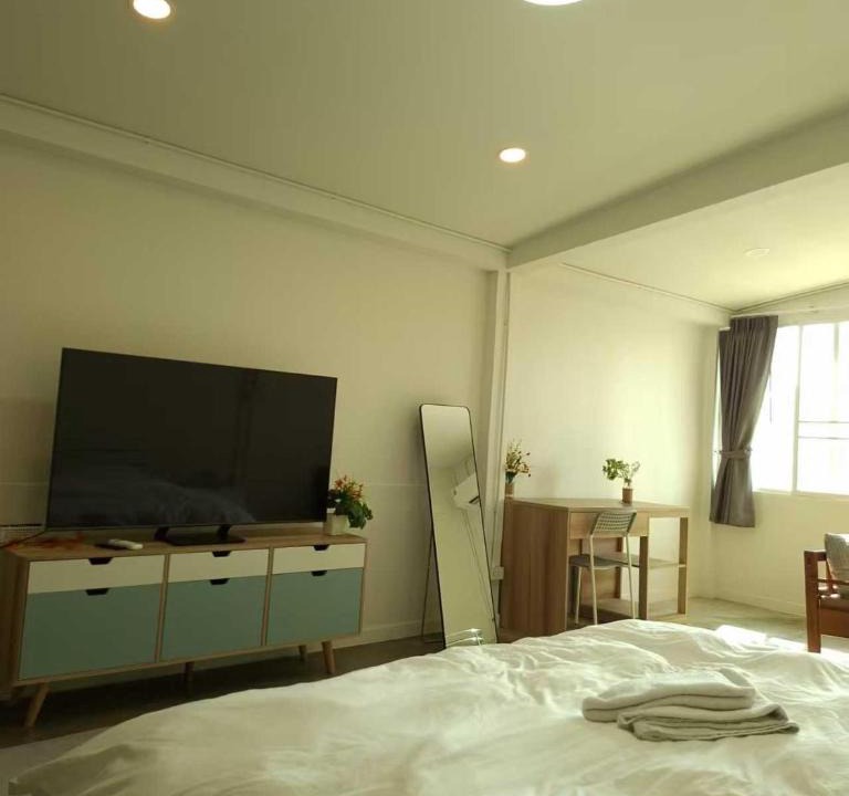 Bang Kho Laem Apartment | Chao Phraya House Near BTS & Asiatique