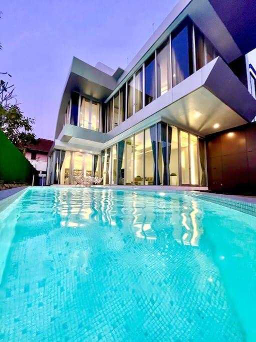 Chang Phueak Villa | Charming Pool Villa with Breathtaking View