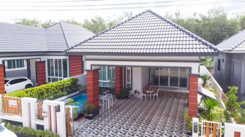 Hat Yai Villa | Cherina Pool Villa 3