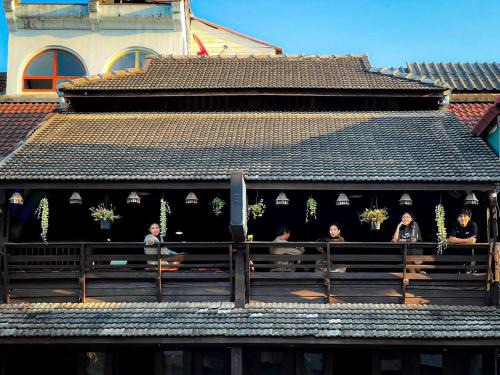 Chang Khlan Hostel | Chiang Mai Home