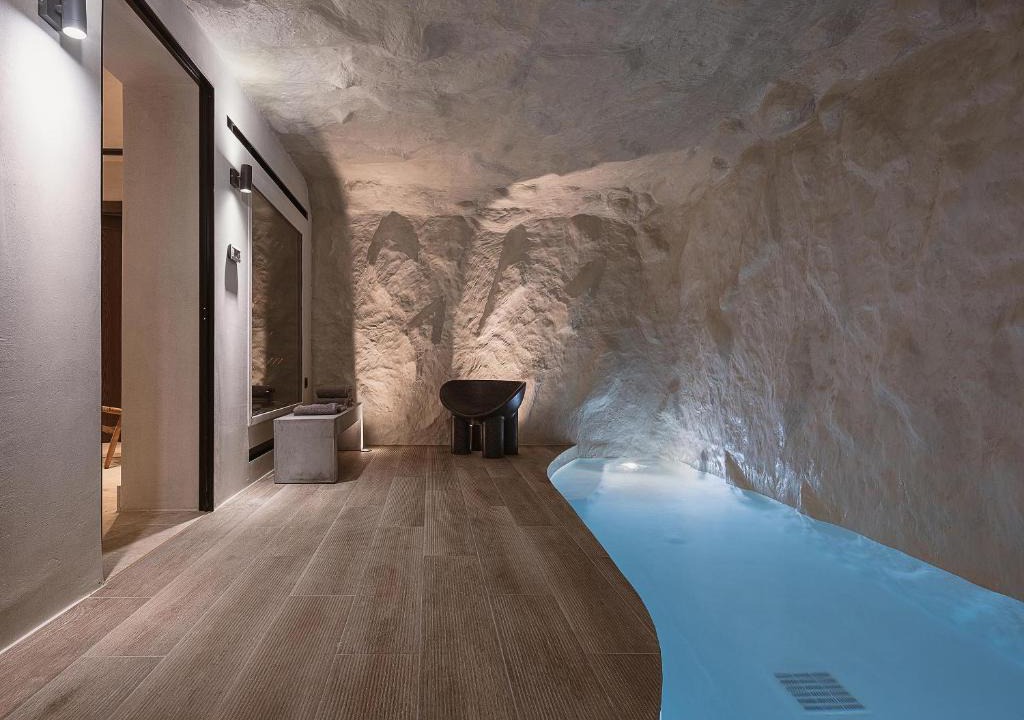 Chania Town Villa | City Moments Villa - "Free" Indoor Heated pool