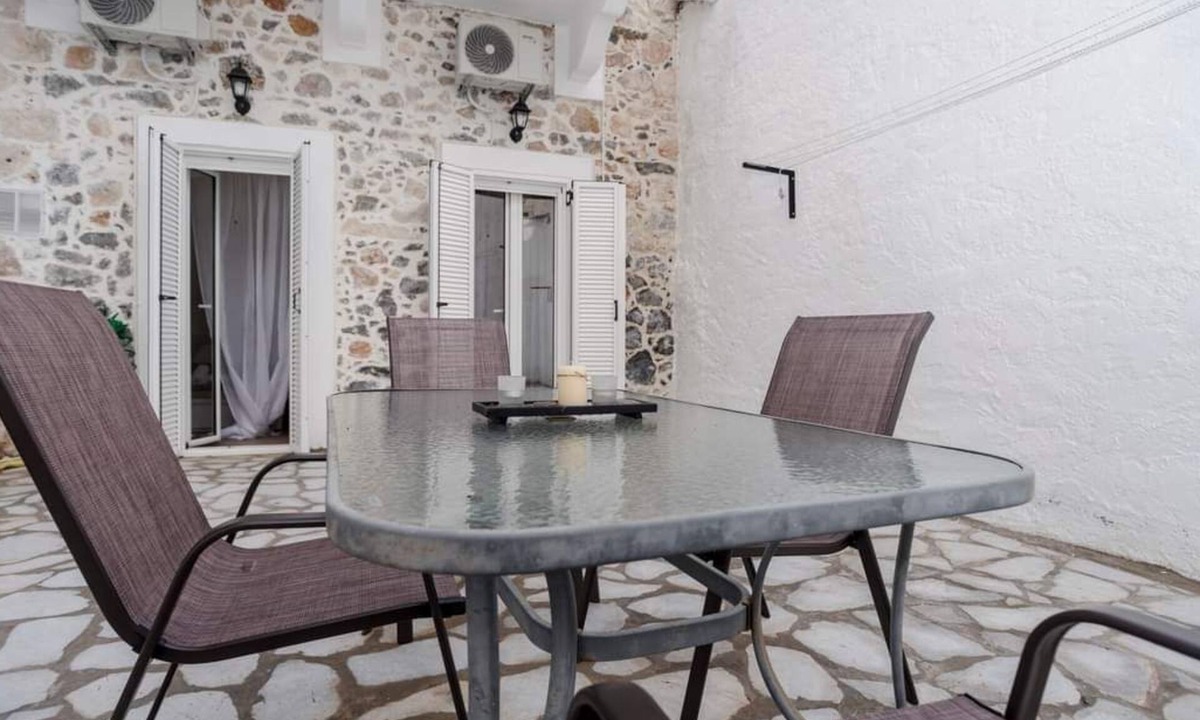 Pothia Apartment | City Stone Houses Kalymnos