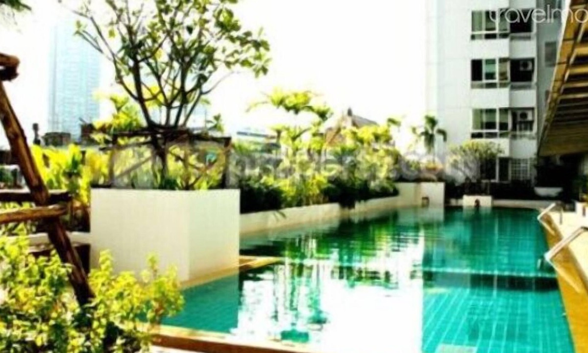 Yan Nawa Apartment | Close to BTS and river, pool, wifi