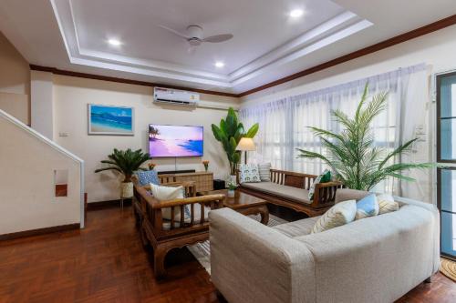 Khao Takiab House | Coastal Beach House in Hua Hin - Pool - 200m to Beach