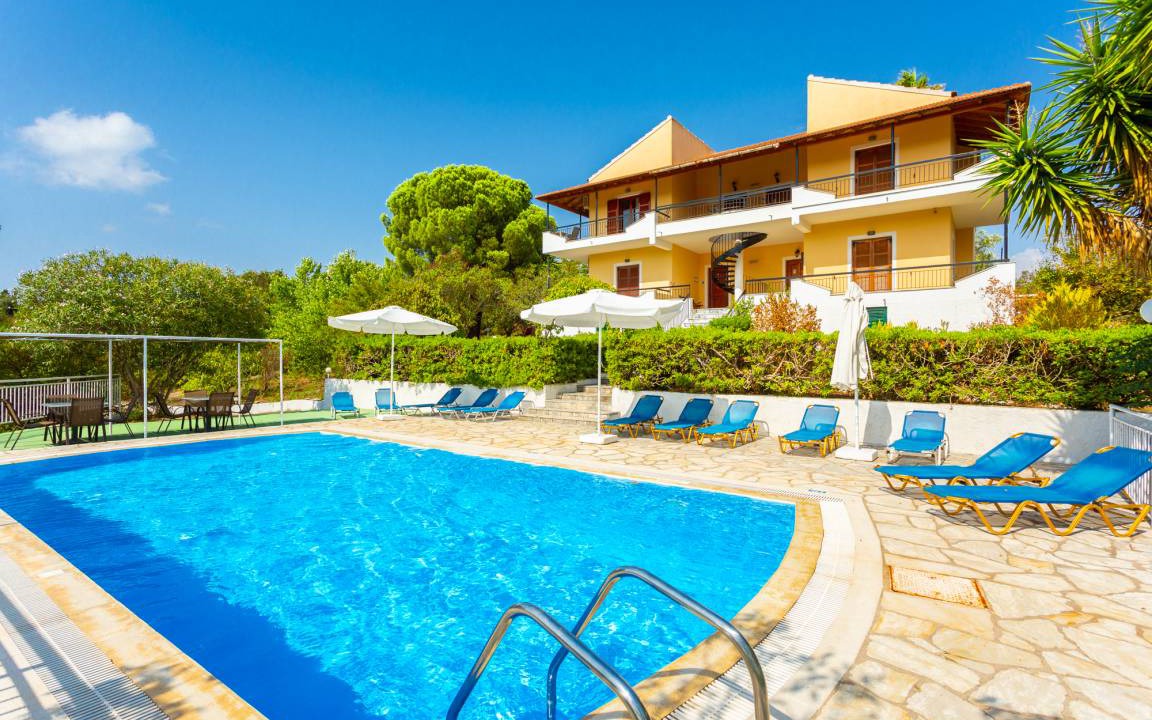 Petaleia Apartment | Cochelli Villa Lower