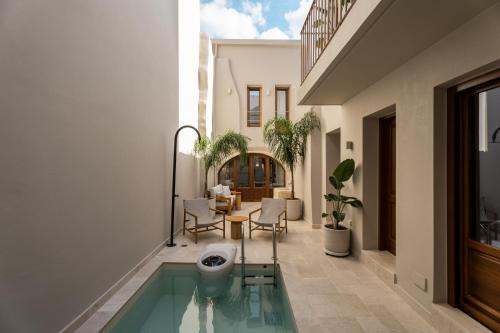 Old Town Rethymnon Hotel | Cortiletto Timeless Suites