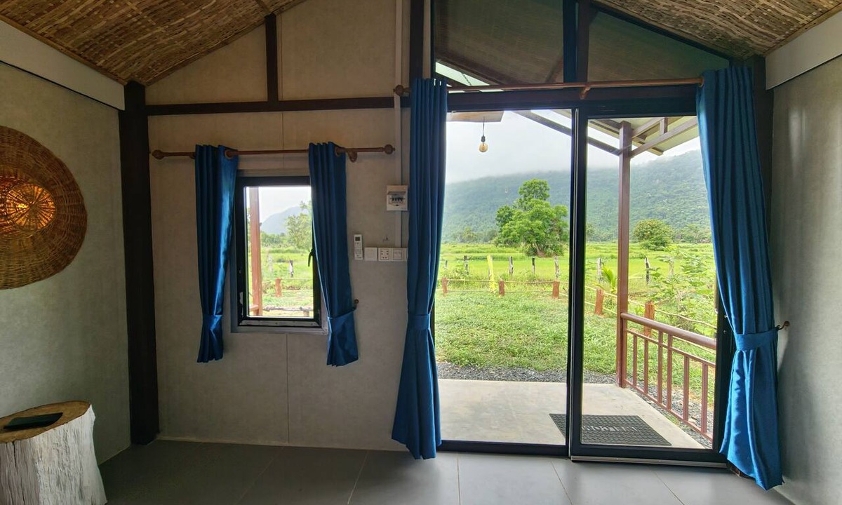 Tbaeng Meanchey Cabin | Cow Barn Cafe and Lodge Preah Vihear