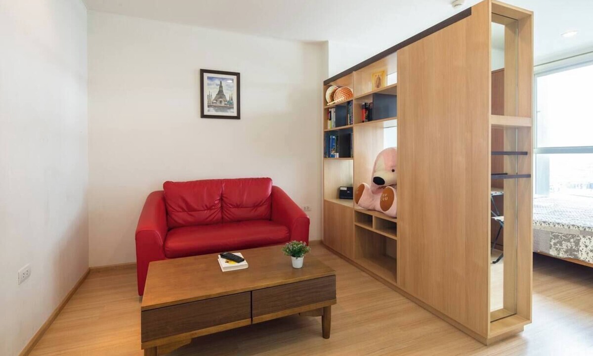 Bang Sue Condo | Cozy 1-bedroom condo with AC in tranquil Krung Thep Maha Nakhon