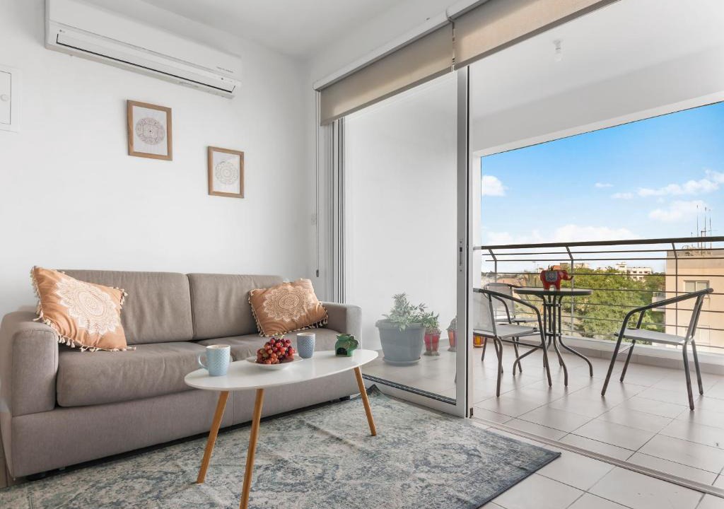 Lykabittos Apartment | Cozy Atelier*Nicosia City*Free Parking & Wifi Welcomes U!!!