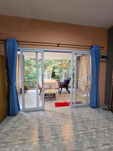 Baan Tai House | Cozy Modern House, Top Spot