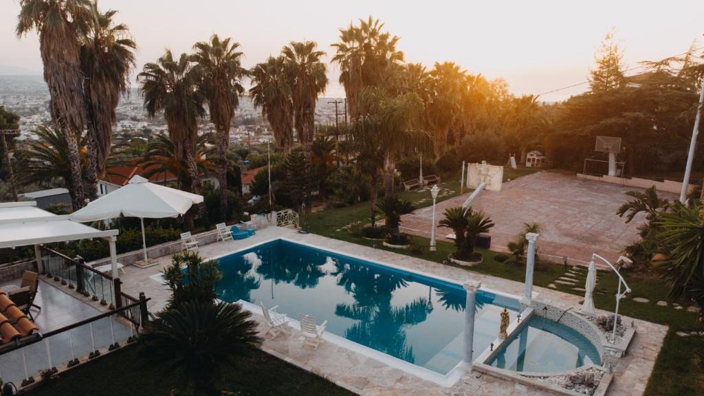 Patras Villa | Crystal Villa Patras