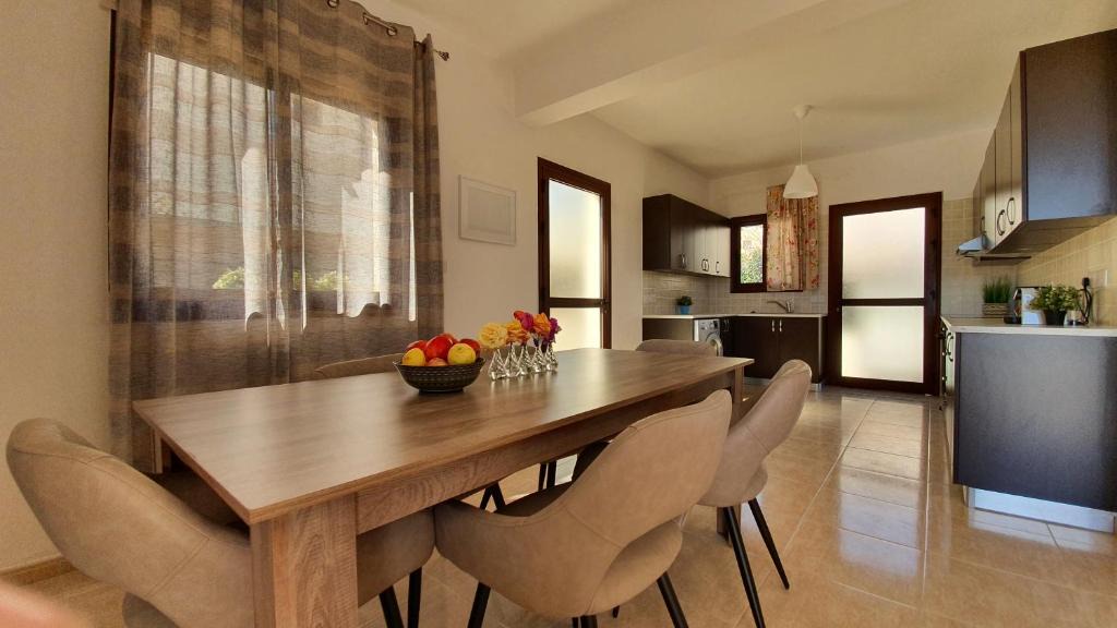 Kapparis Villa | Dafni villa 12