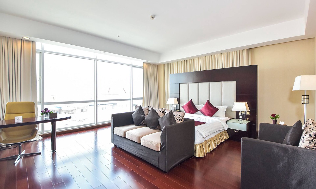 Sen Sok Hotel | Dara Airport City Hotel & Spa
