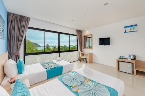 Ban Saiyuan Hotel | De Blue Sea Rawai Hotel