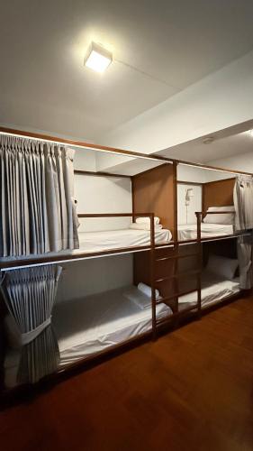 Talat Yot Hostel | Delight Hostel at Khao San