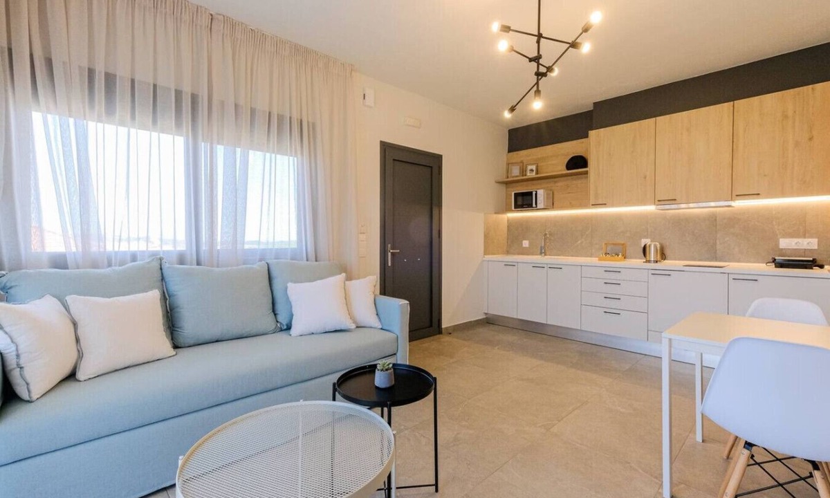 Agios Nikolaos Apartment | DeMar No 2 by RentalsPro - Agios Nikolaos