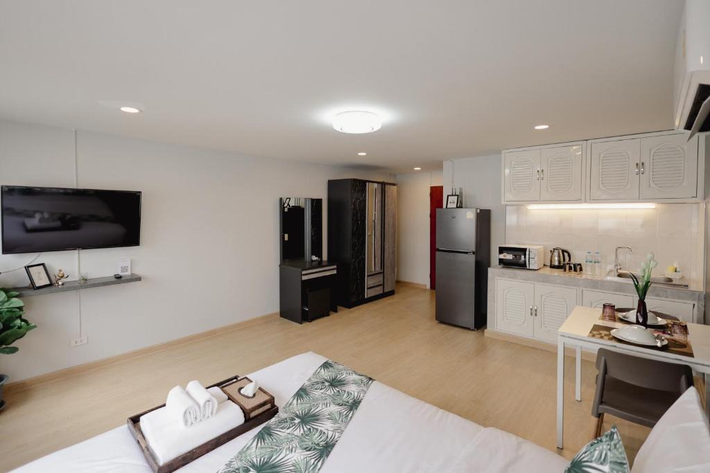 Ban Mai Apartment | DHIresidence at Impact,Muangthongthani