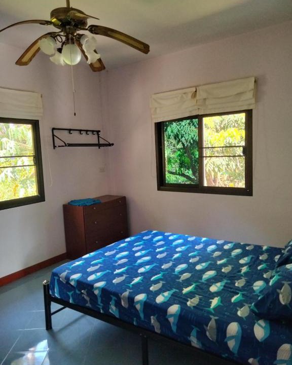 Thong Krut House | Doing 90 in a 55